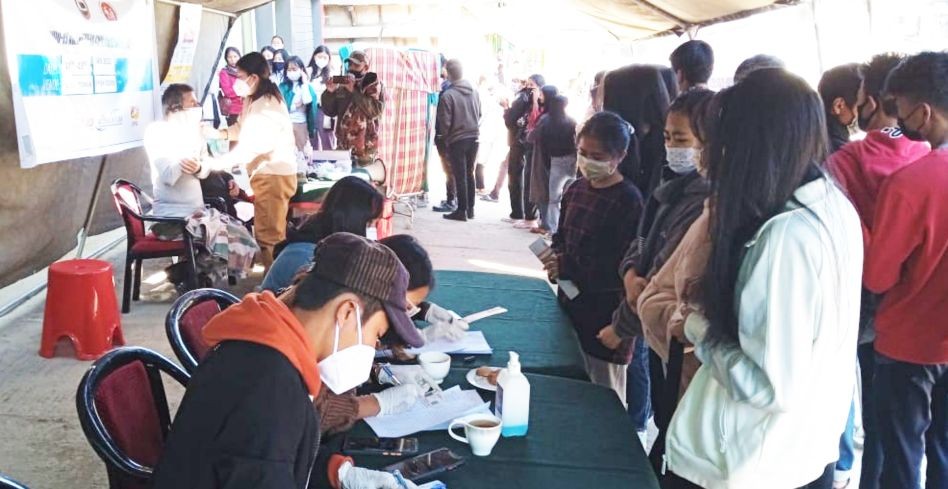 Beneficiaries register for vaccination during the MOMENTUM-Routine Immunization Transformation and Equity (M-RITE) COVID-19 Vaccination Session for 15-18 years from January 17-23. (Photo Courtesy: Twitter/@NagalandNHM)